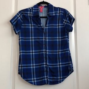 Short sleeve blue flannel shirt